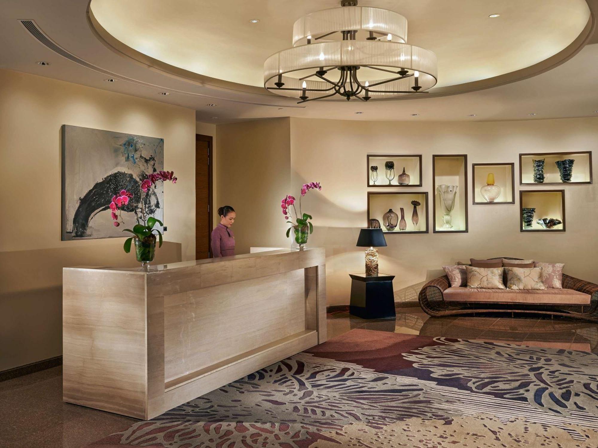 Hotel Fairmont Makati Makati City Exterior foto The lobby of the hotel