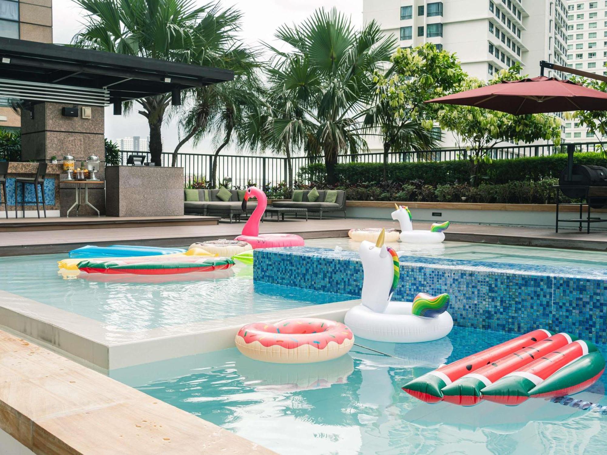 Hotel Fairmont Makati Makati City Exterior foto